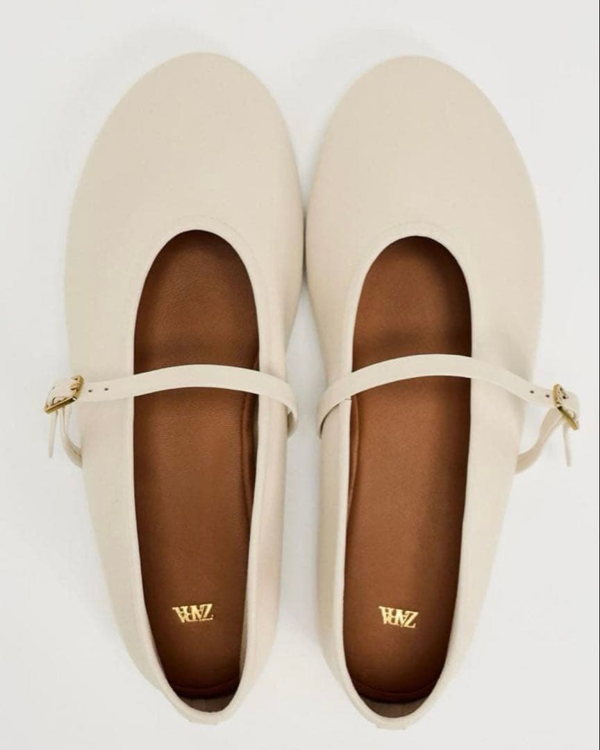 美品　zara リアルレザーメリージェーンシューズ