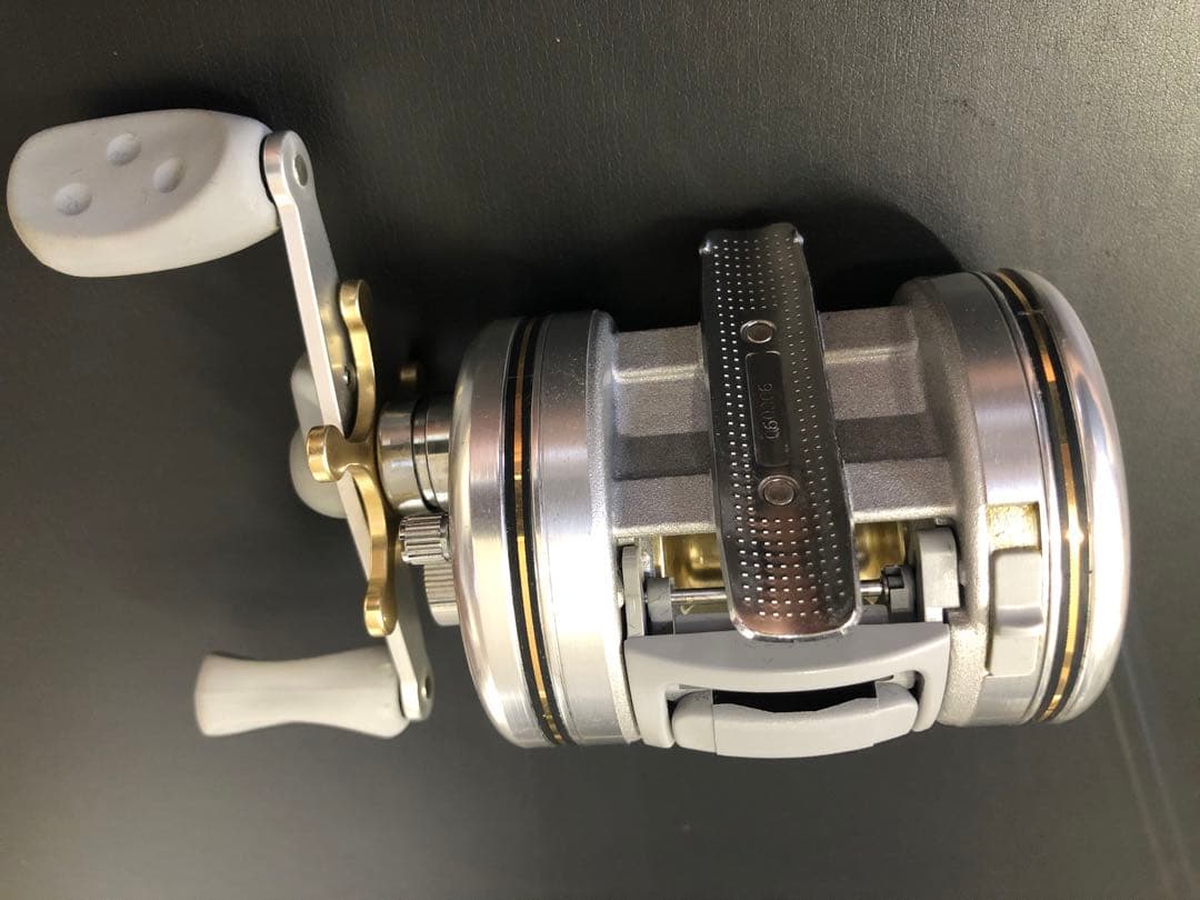 新品未使用 Abu アンバサダー 5600 CDi 限定品 74/1000