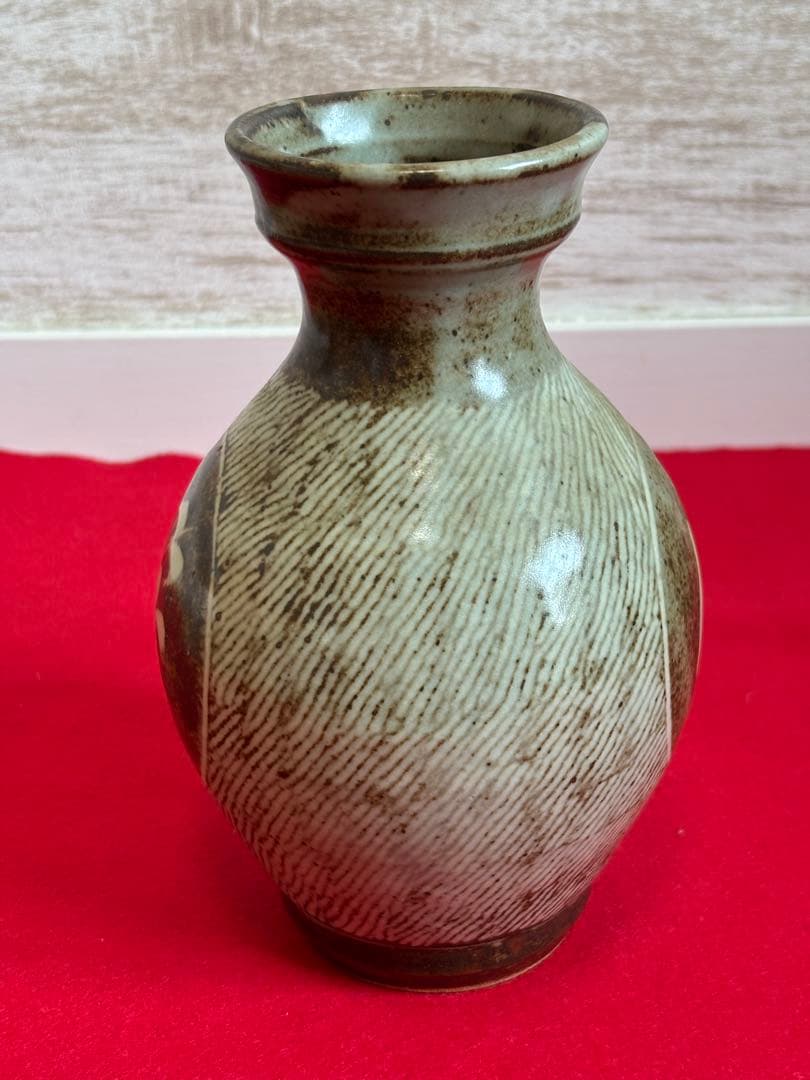 人間国宝 島岡達三 地釉象嵌草花文壺 象嵌 三島手 師:浜田庄司 華道 花入