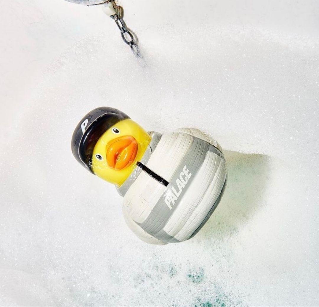 Palace Rubber Duck ラバーダック