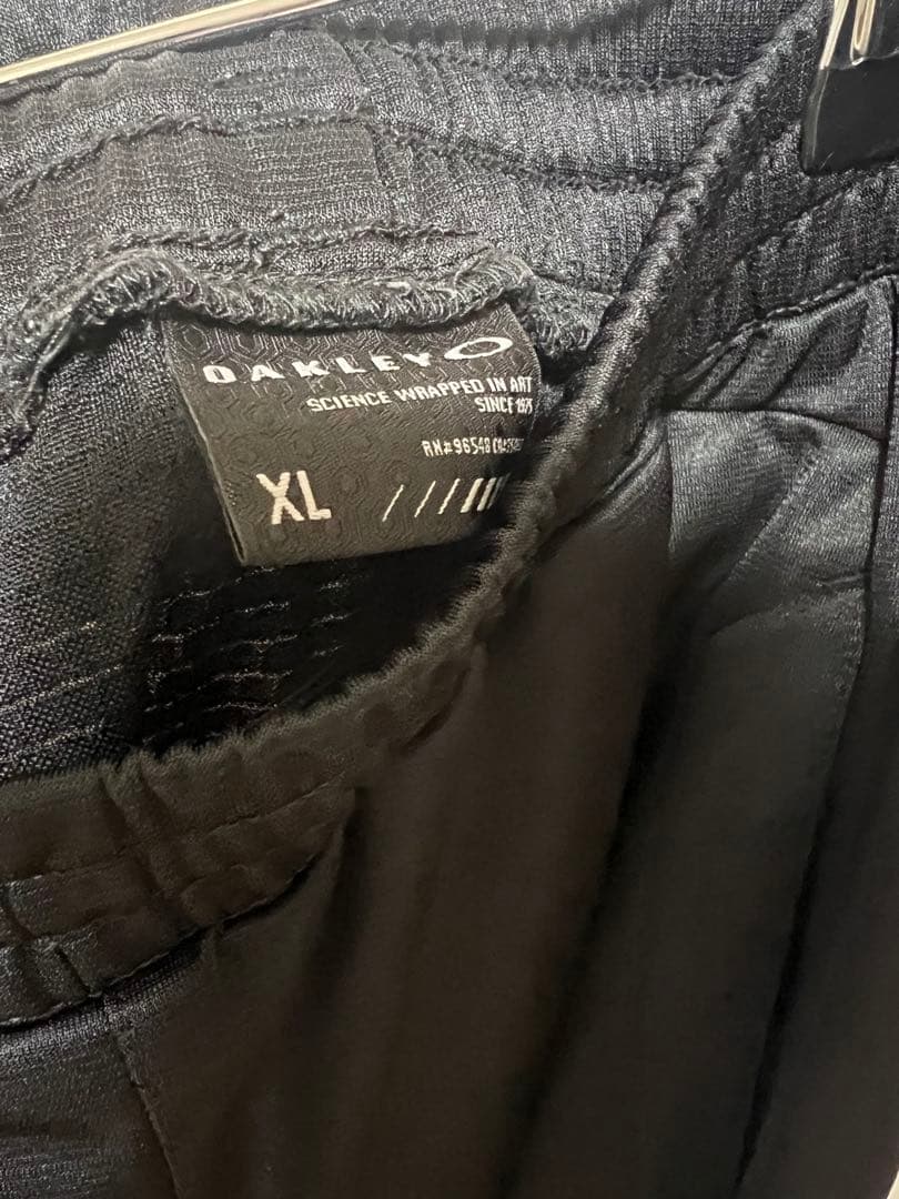 オークリー　ジャージ　上下セット　黒×金　XL