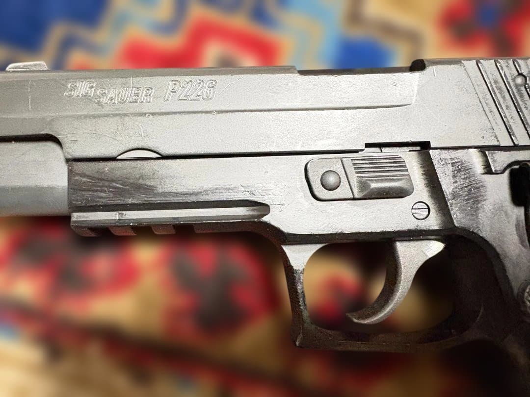 東京マルイ ガスブローバック シグ ザウエル P226レイル 初期モデル