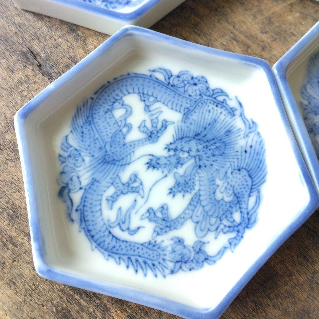 古伊万里 龍の柄 六角皿 小皿 豆皿 8枚 陶器 染付 アンティーク 骨董