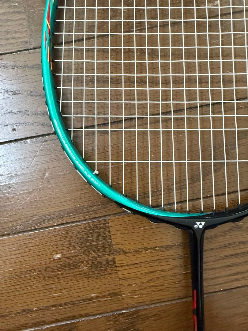 バドミントンアストロクス88s