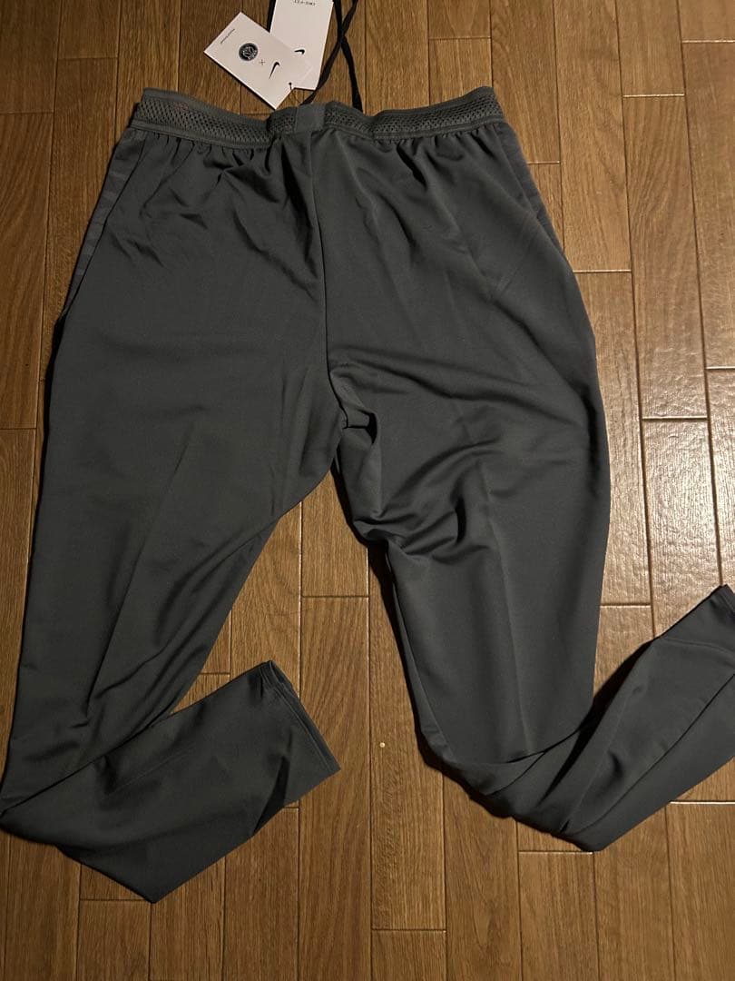NIKE パリサンジェルマン　ストライクパンツ