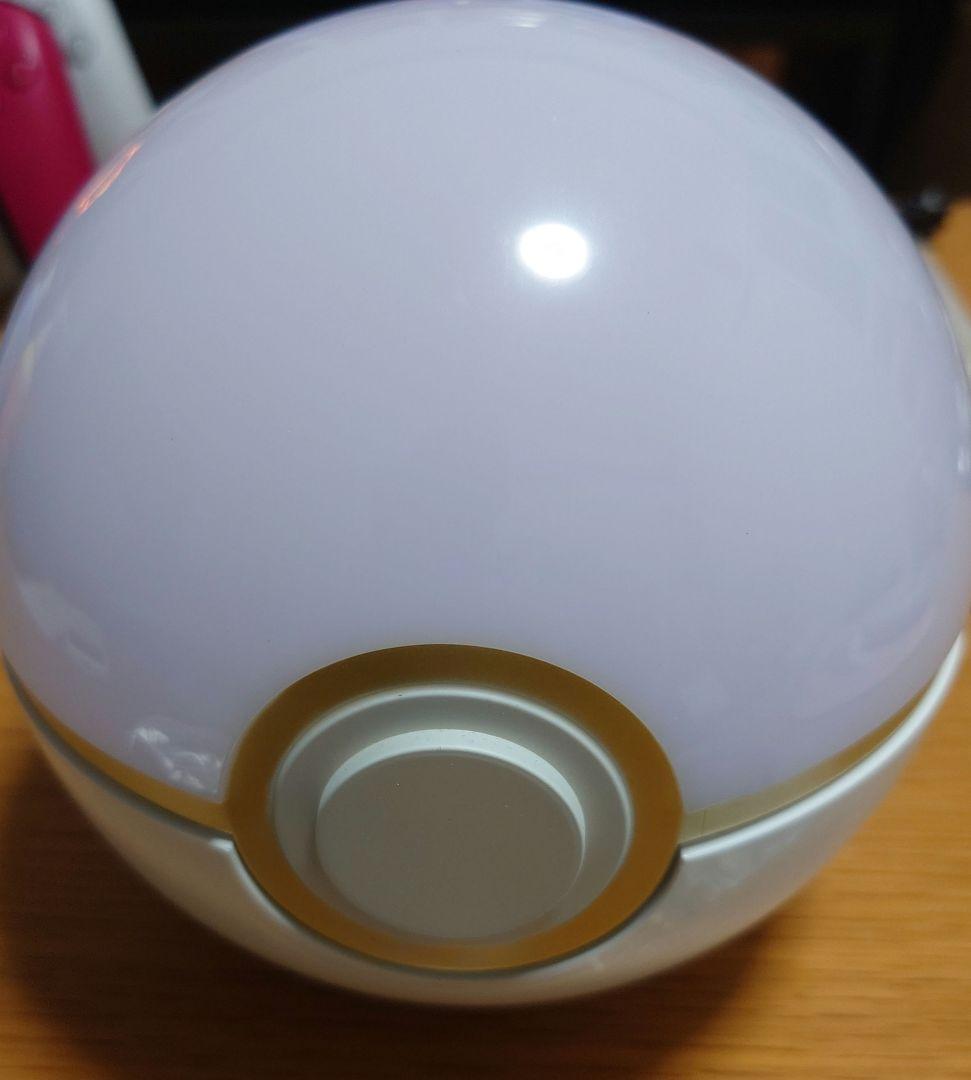 モンスターボール型ルームプロジェクターライト