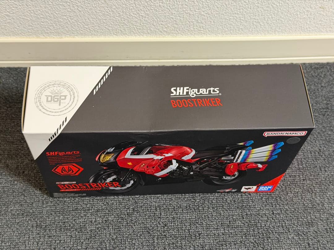 フィギュアーツ　ブーストライカー 箱潰れあり