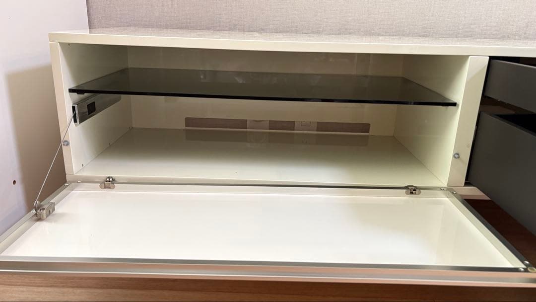 カッシーナ ブレス シアターボード テレビボード 白