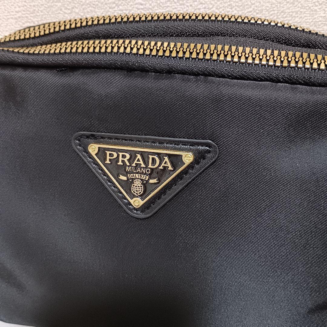 PRADA ショルダーバッグノベルティ