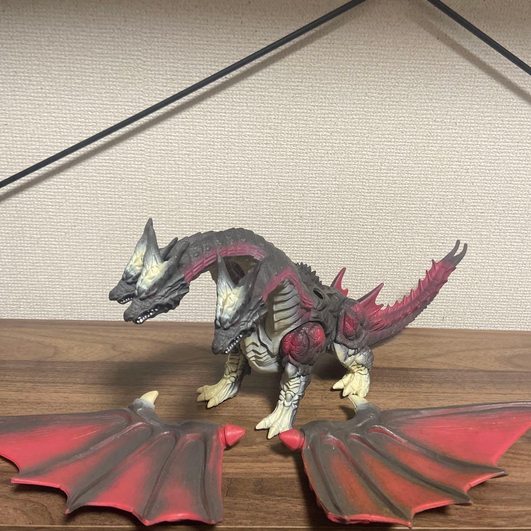 デスギドラ