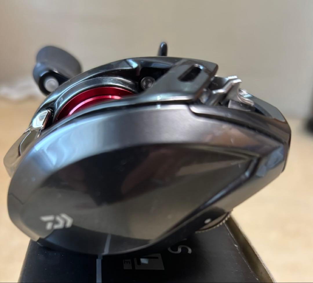【美品】ダイワ　アルファスAIR TW 8.6L