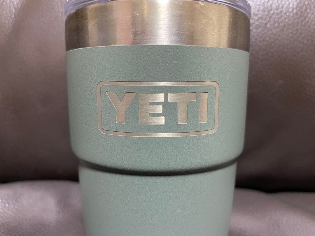 YETI イエティ ランブラー8oz 236ml 真空断熱タンブラー 蓋付き