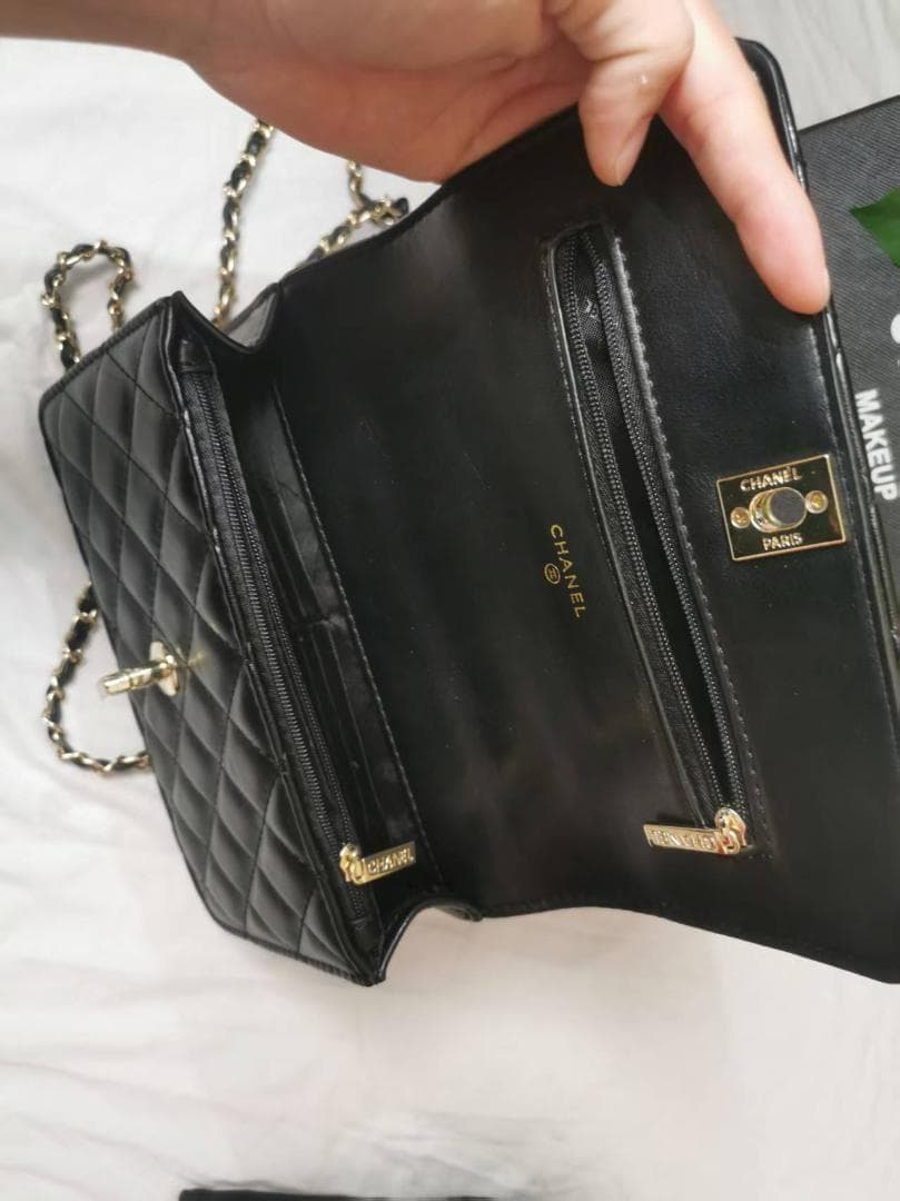 箱付 VIP ブラックレザー メイクアップポーチ