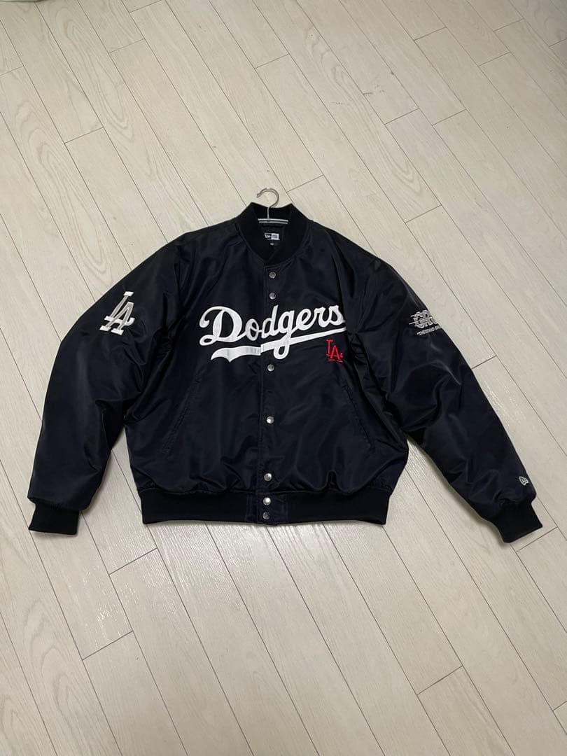 Dodgers GR8 東京シリーズ ジャケット