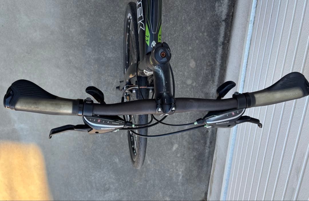Trek 7.3 FXクロスバイク ブラック 700C 引き取り限定　Mサイズ