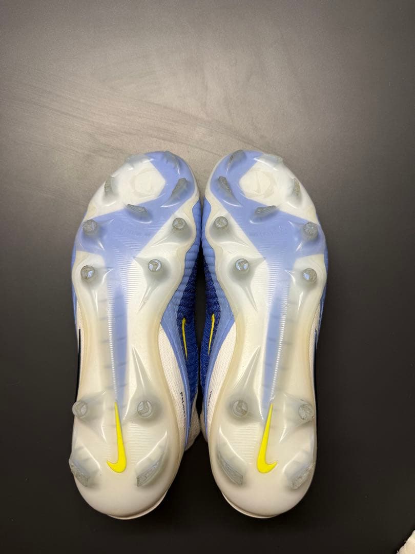 Nike サッカーシューズ ハイカット 青白