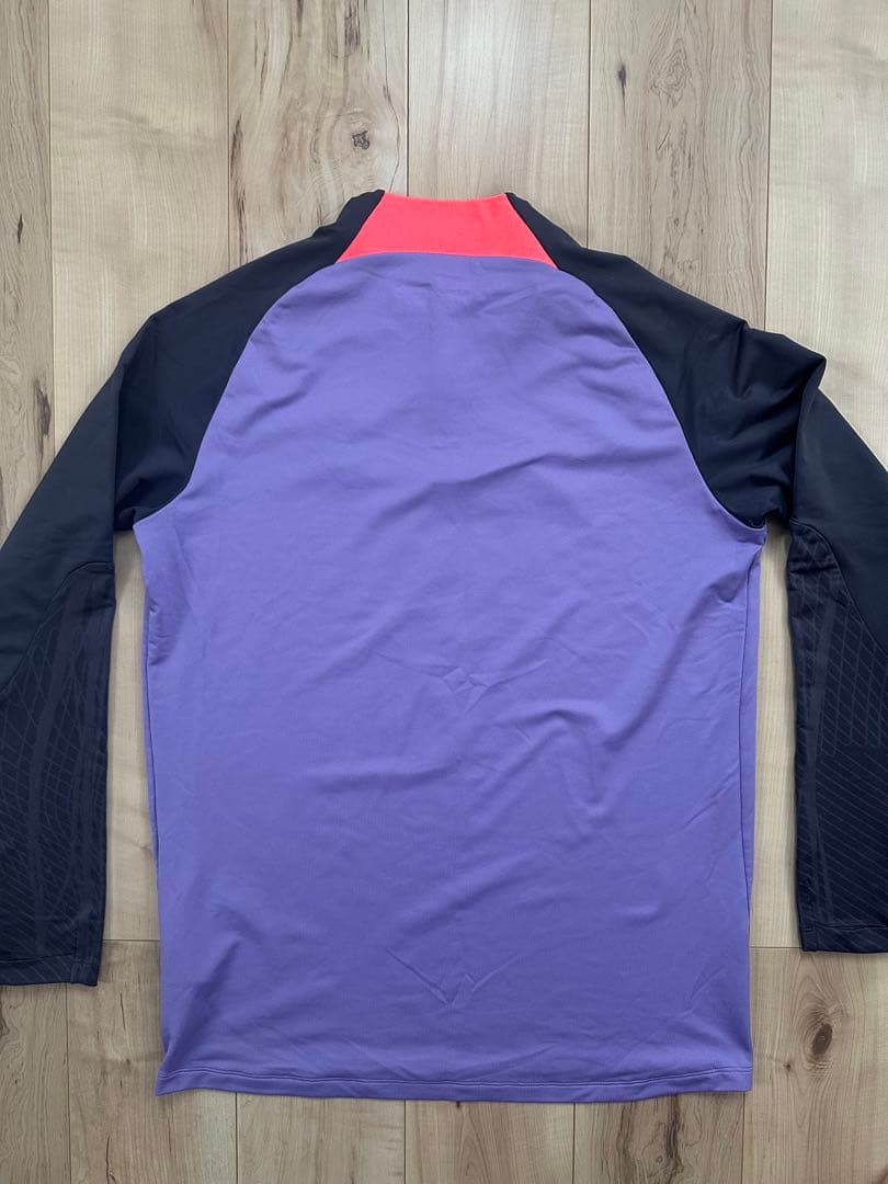 リヴァプール　Nike トレーニングウェア ドリルトップ