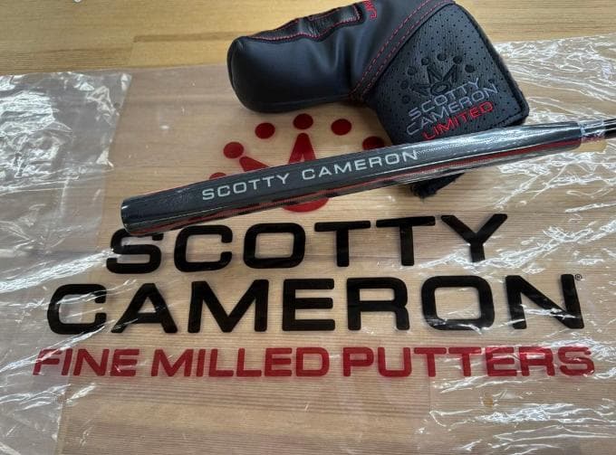 SCOTTY CAMERON B2 トリプルブラックパター
