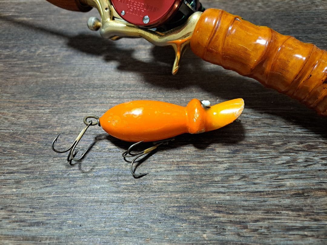 道楽　DOWLUCK　ドウラク　マイドナルド？　かなりオールド