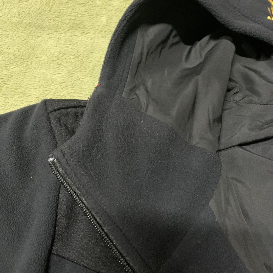 タイムセール‼️ 黒赤　Mizuno フリースフードジャケット
