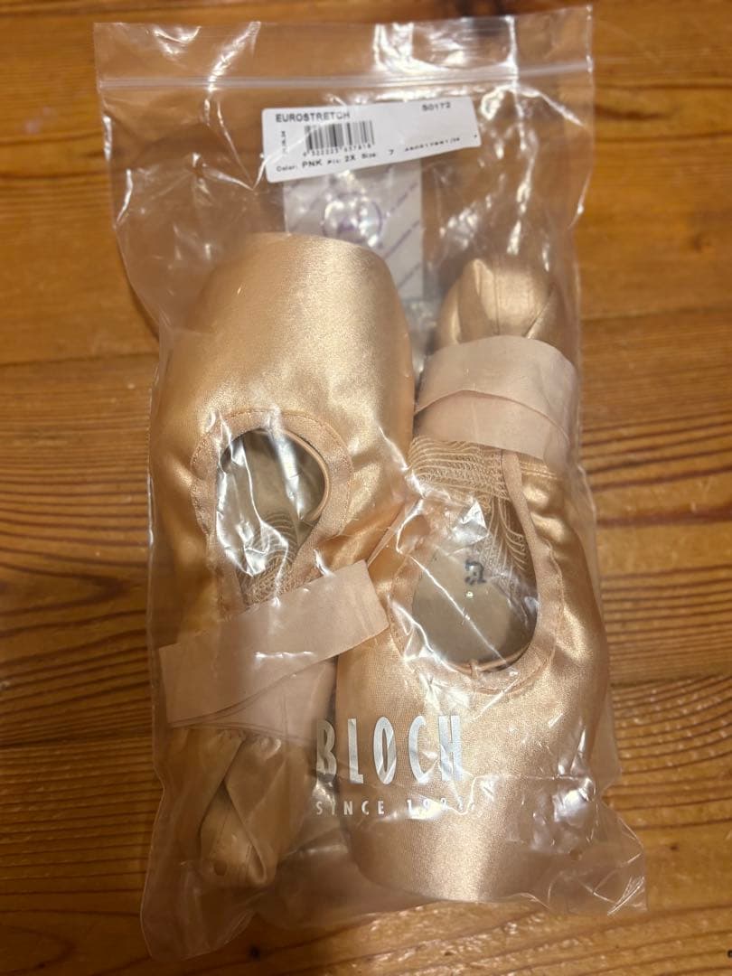 BLOCH EUROSTRETCH トゥシューズ