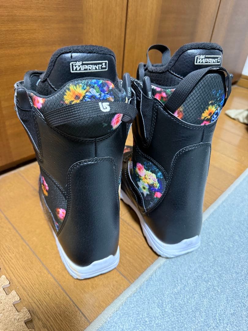 ★Burton MINT スノーボードブーツ レディース★