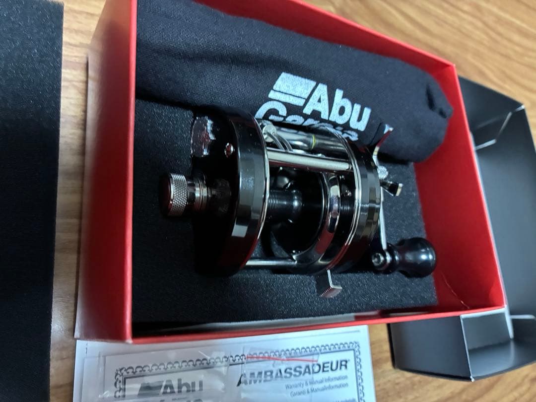 アブガルシア　アンバサダー 5500C ファクトリーチューンド　右ハンドル
