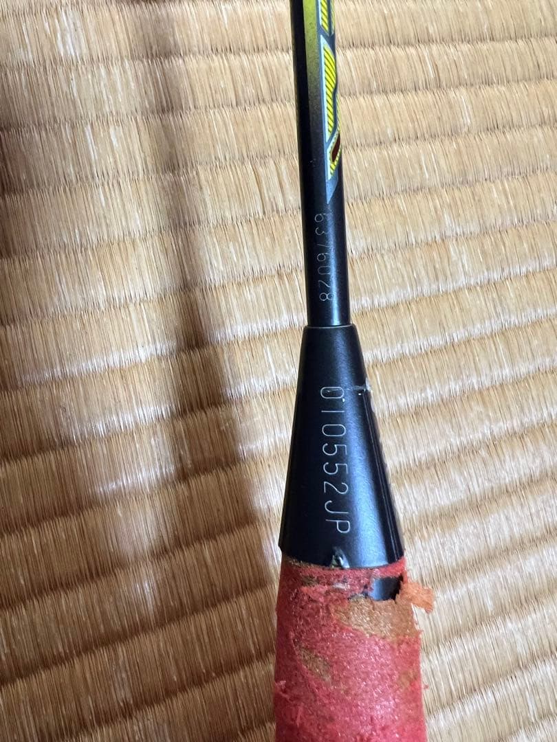 （ジャンク品）ヨネックスボルトリックジーフォース2 リンダンモデル