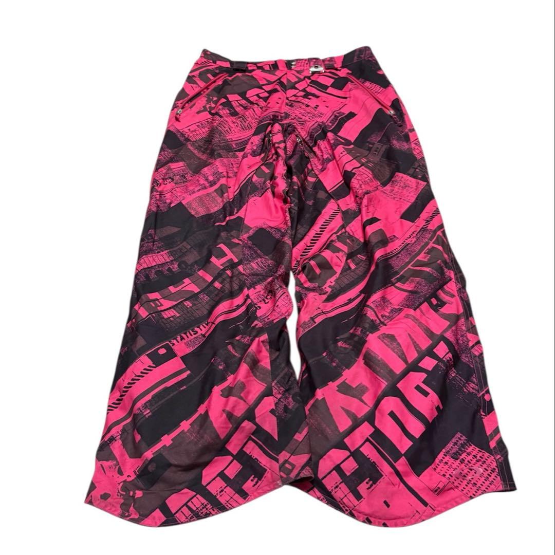 OAKLEY スノボウェアパンツ 総柄 graphic design
