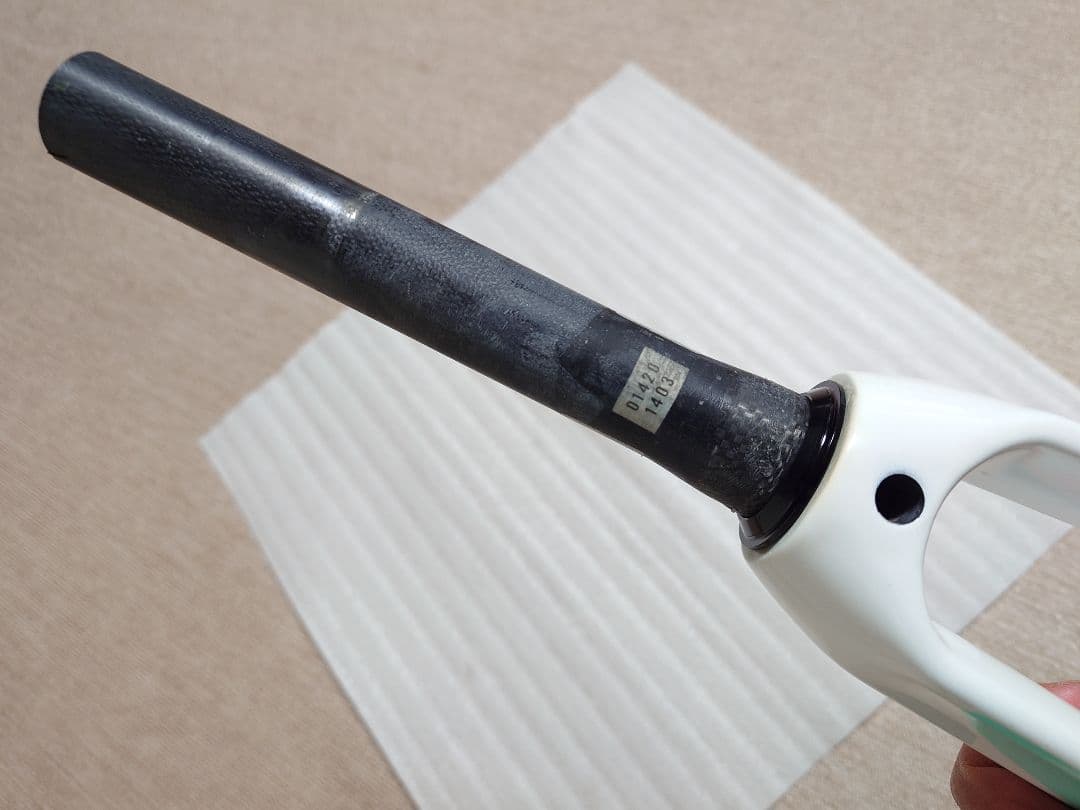『ANCHOR RFA5W SPORT WOMAN』 カーボンモノコックフォーク