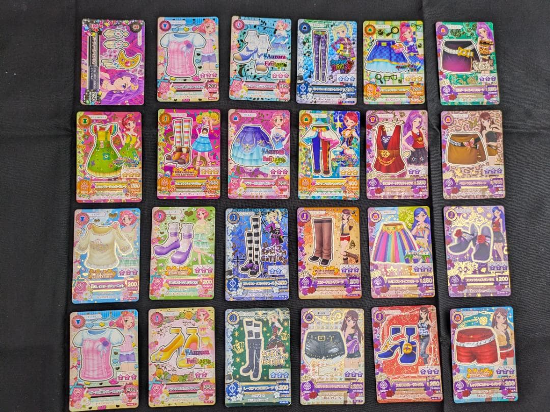 アイカツ 9ポケットバインダーとカード54枚セット他まとめ売り
