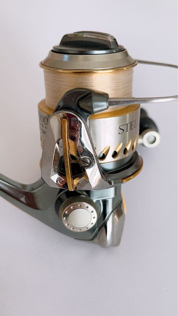Shimano 04ステラ 2000S スピニングリール