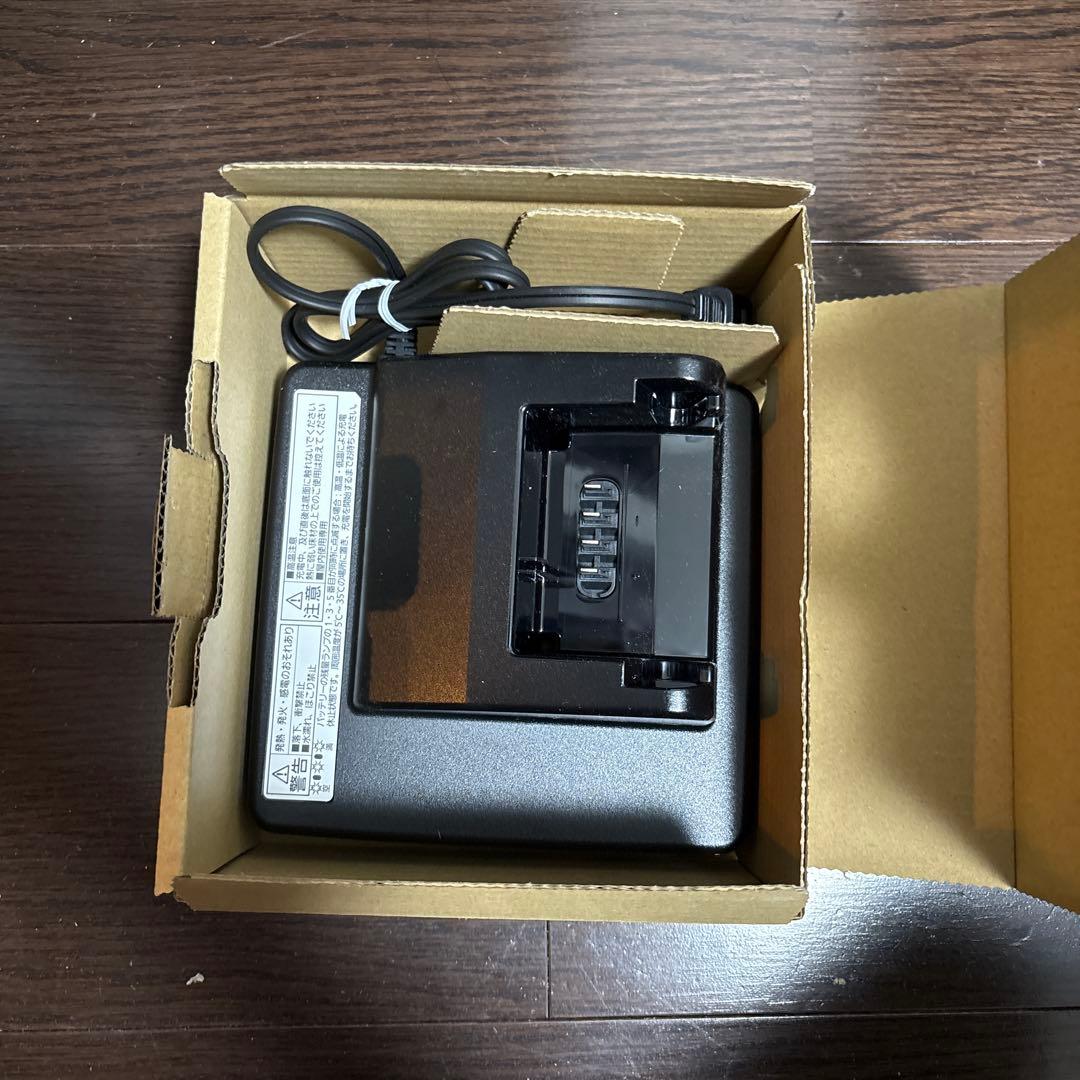 Panasonic NKJ075Z 電動自転車用充電器