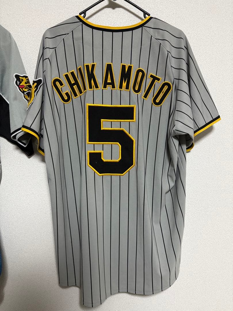 り*ぃ様 阪神タイガース近本光司 ビジターユニフォーム Lサイズ