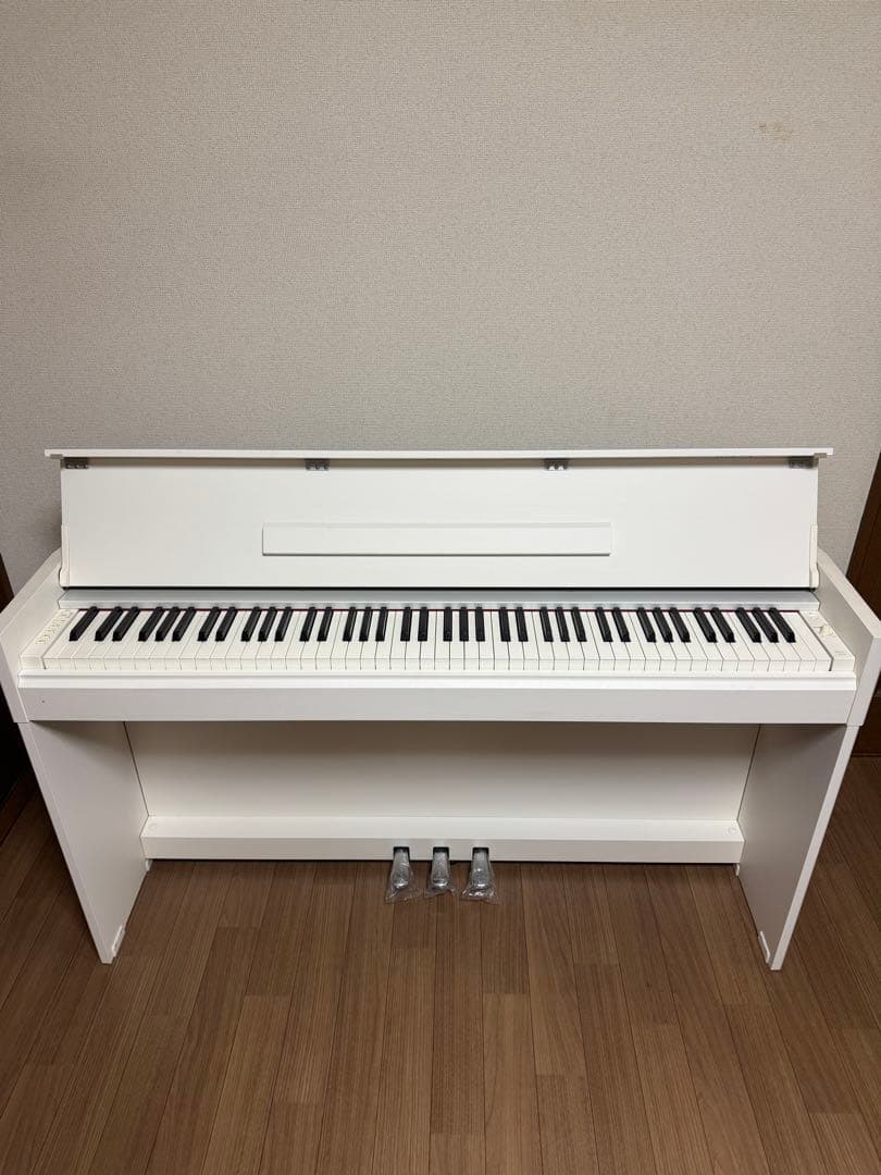 YAMAHA 電子ピアノ ARIUS（アリウス）　ホワイト