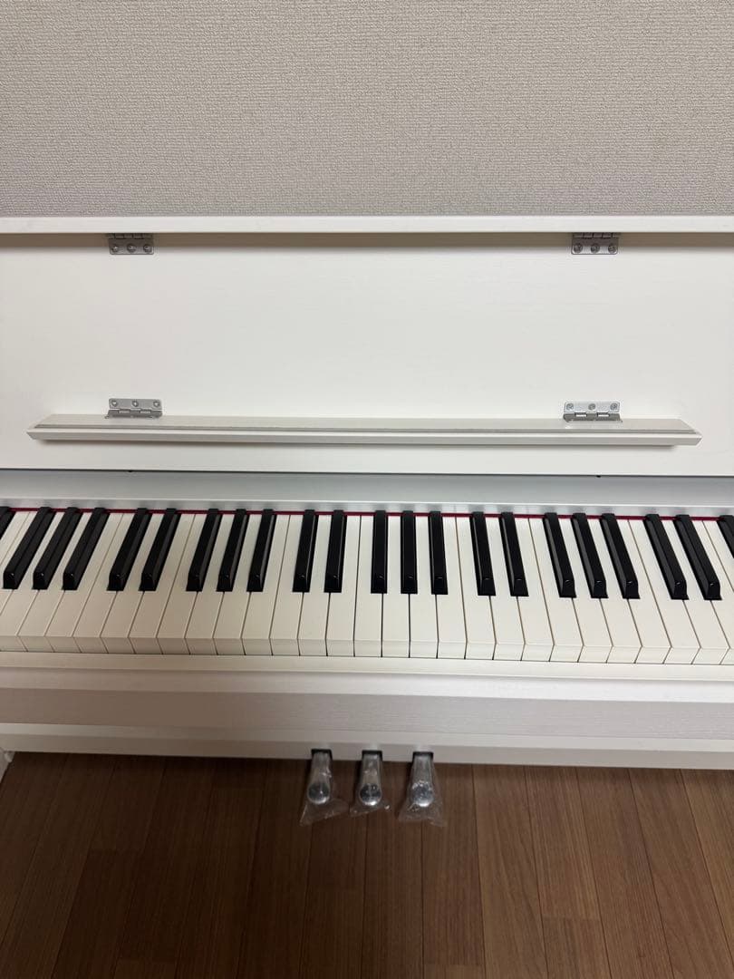 YAMAHA 電子ピアノ ARIUS（アリウス）　ホワイト