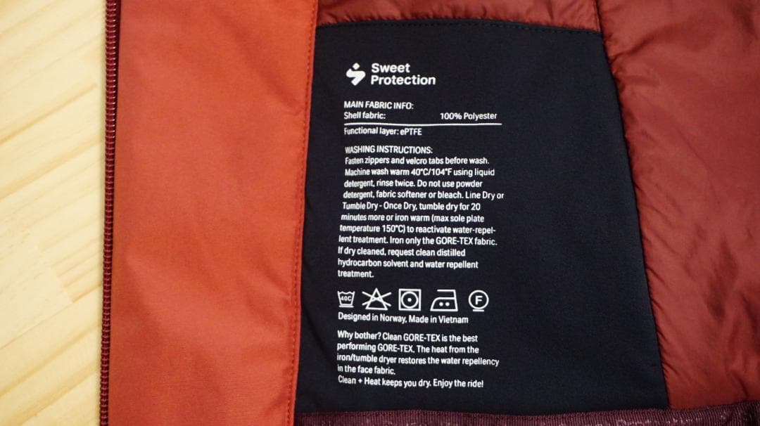 美品Sweet Protection　スノージャケット　レディースL