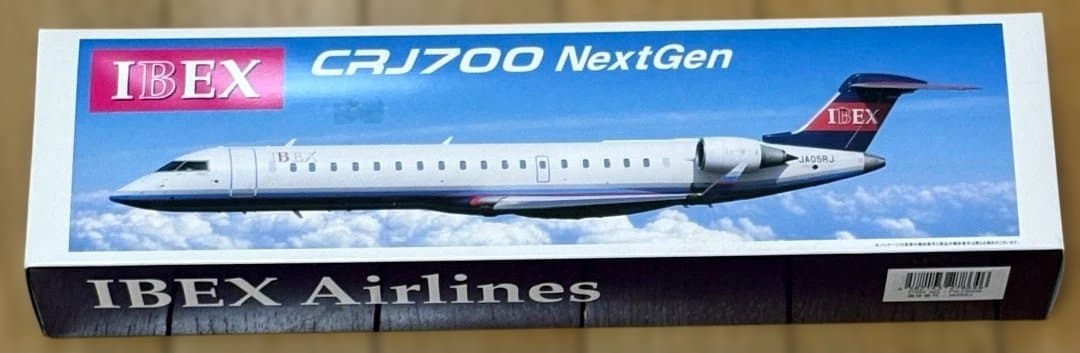 極美品 1/100 IBEX CRJ700 JA05RJ 箱付 クロスウイング製