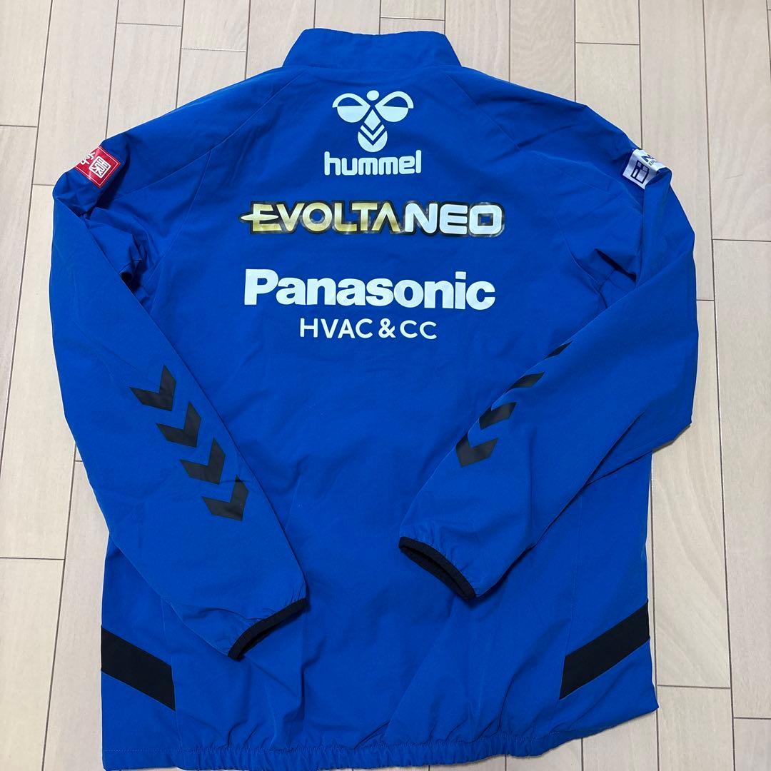 ガンバ大阪　hummel ピステ ウィンドブレーカー XO