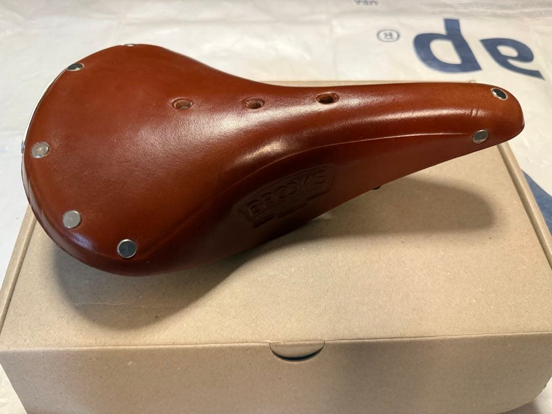 BROOKS レザーサドル　B17 HONEY