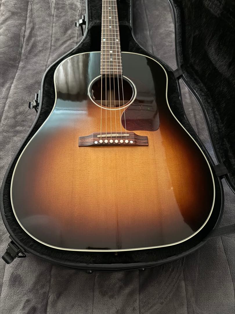 祭屋さん　Gibson J-45 Standard VS
