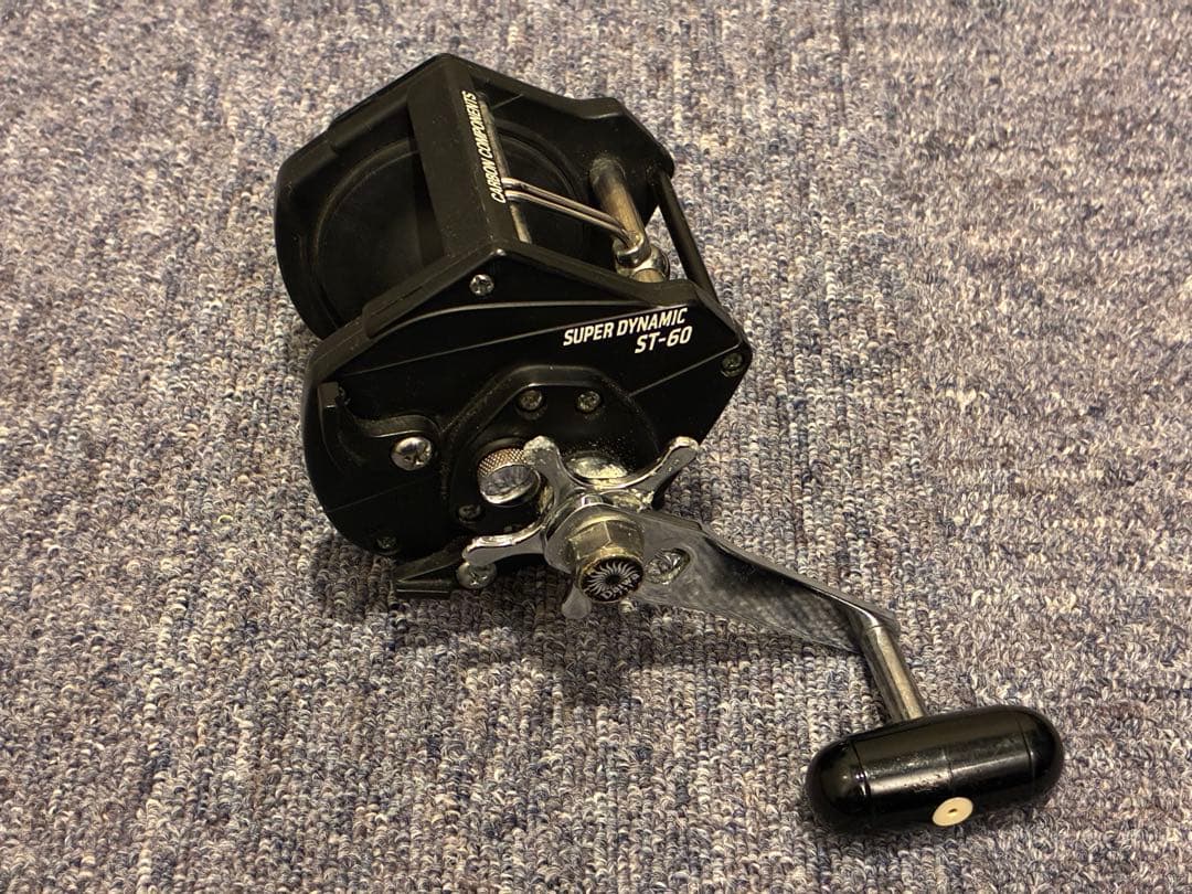 公*o様 DAIWA リール 4点セット