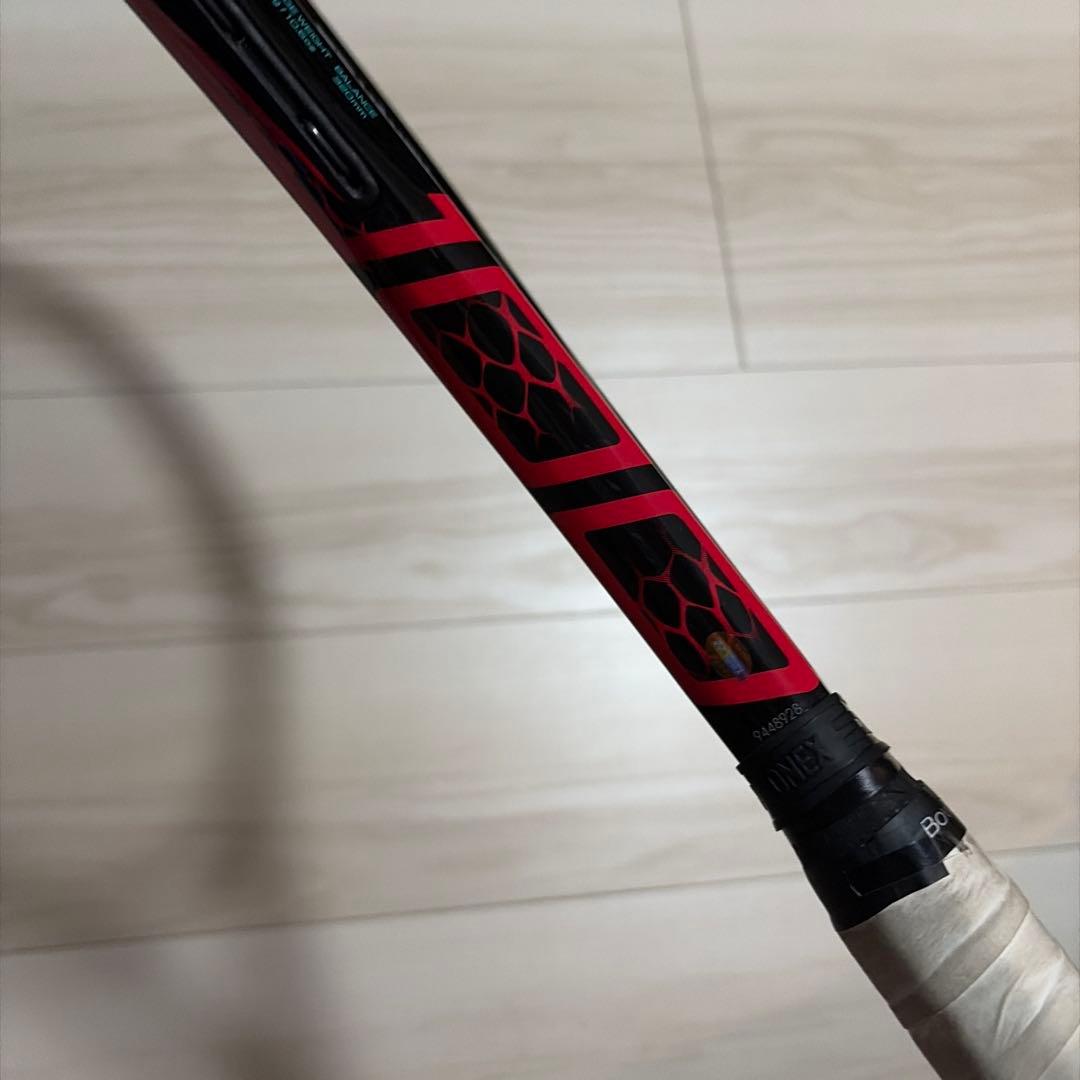 YONEX テニスラケット Vコア　SV100
