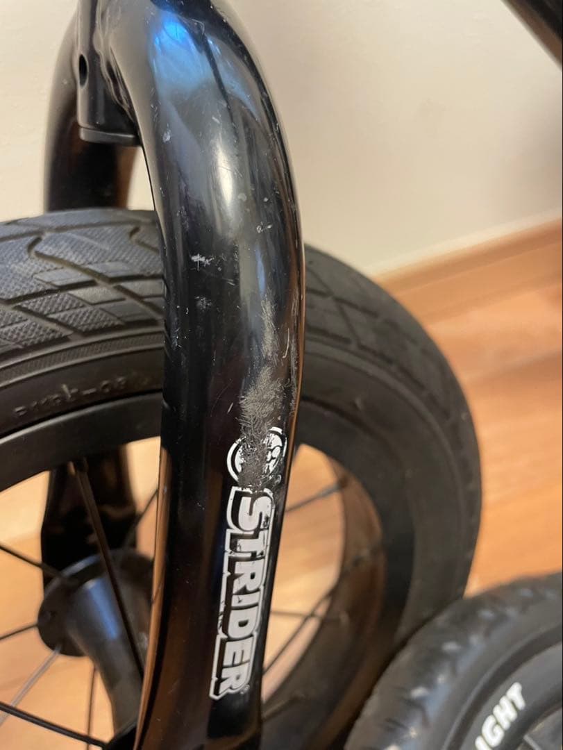 ※値下げしました ◾️ストライダー 12㌅　※横滑りし難い替えゴムタイヤ付き