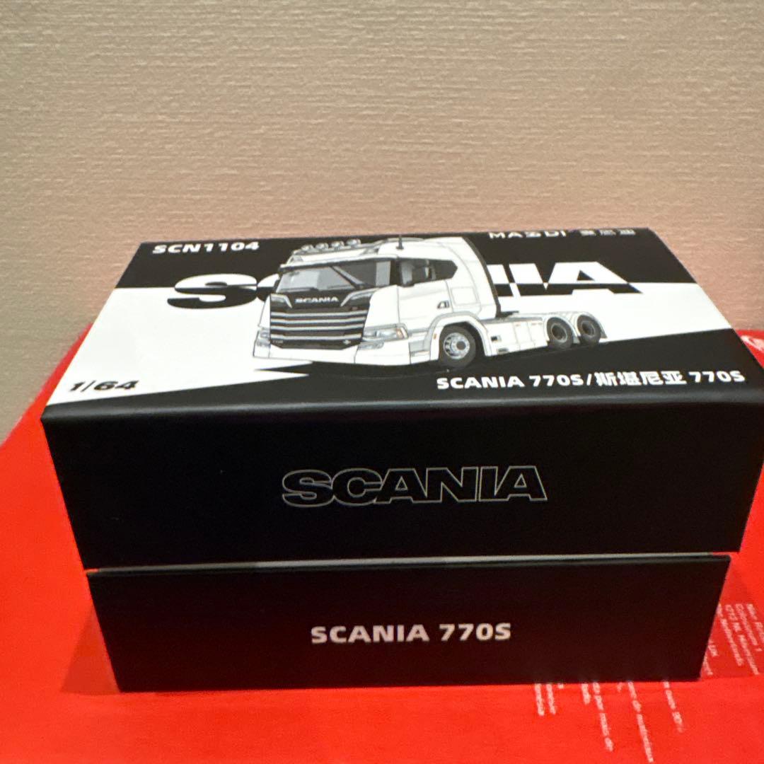 合金スカニア 770S ミニカー 1/64 （2デフ　ダブル引きタイプ）白