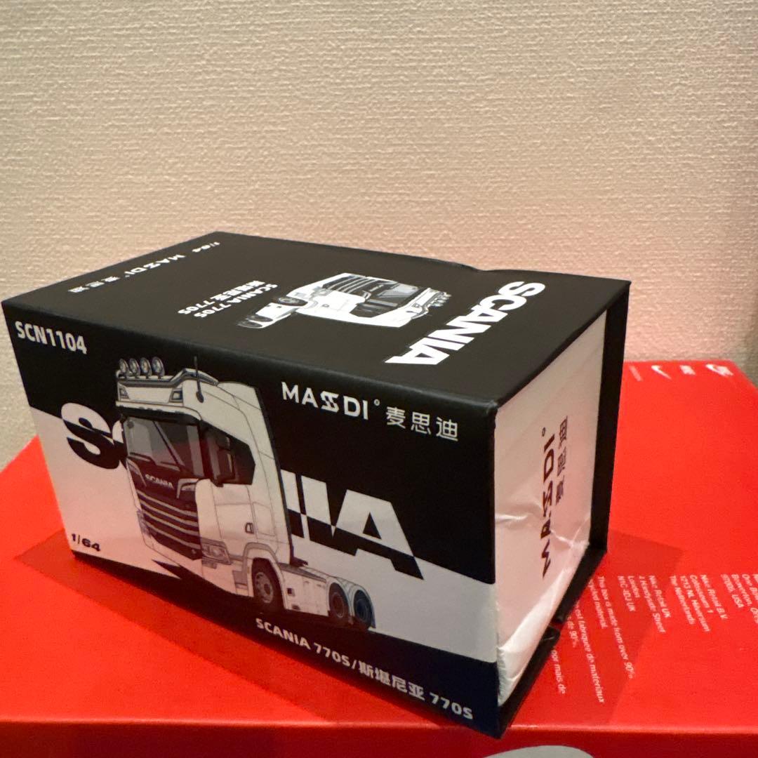 合金スカニア 770S ミニカー 1/64 （2デフ　ダブル引きタイプ）白