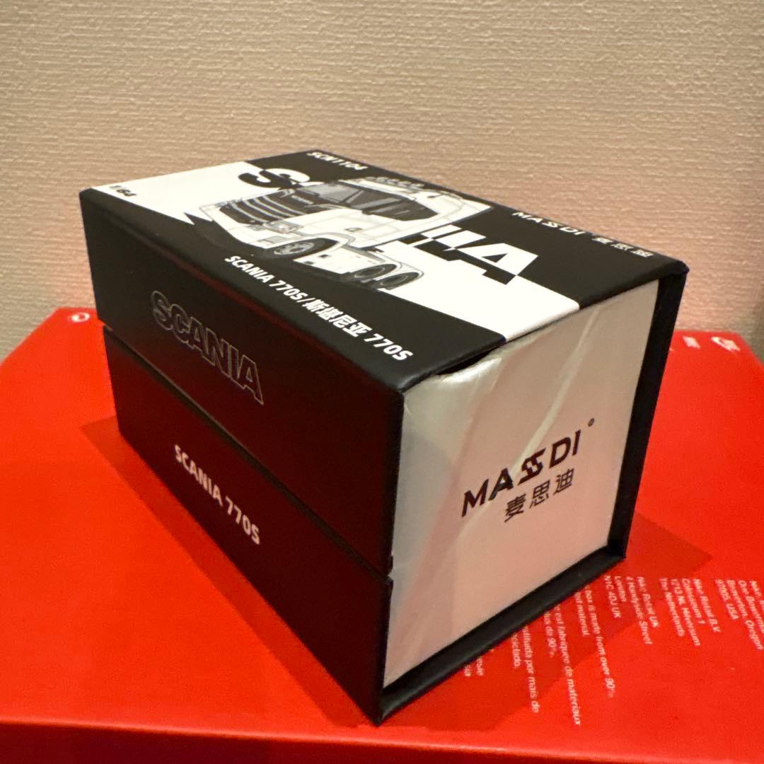 合金スカニア 770S ミニカー 1/64 （2デフ　ダブル引きタイプ）白