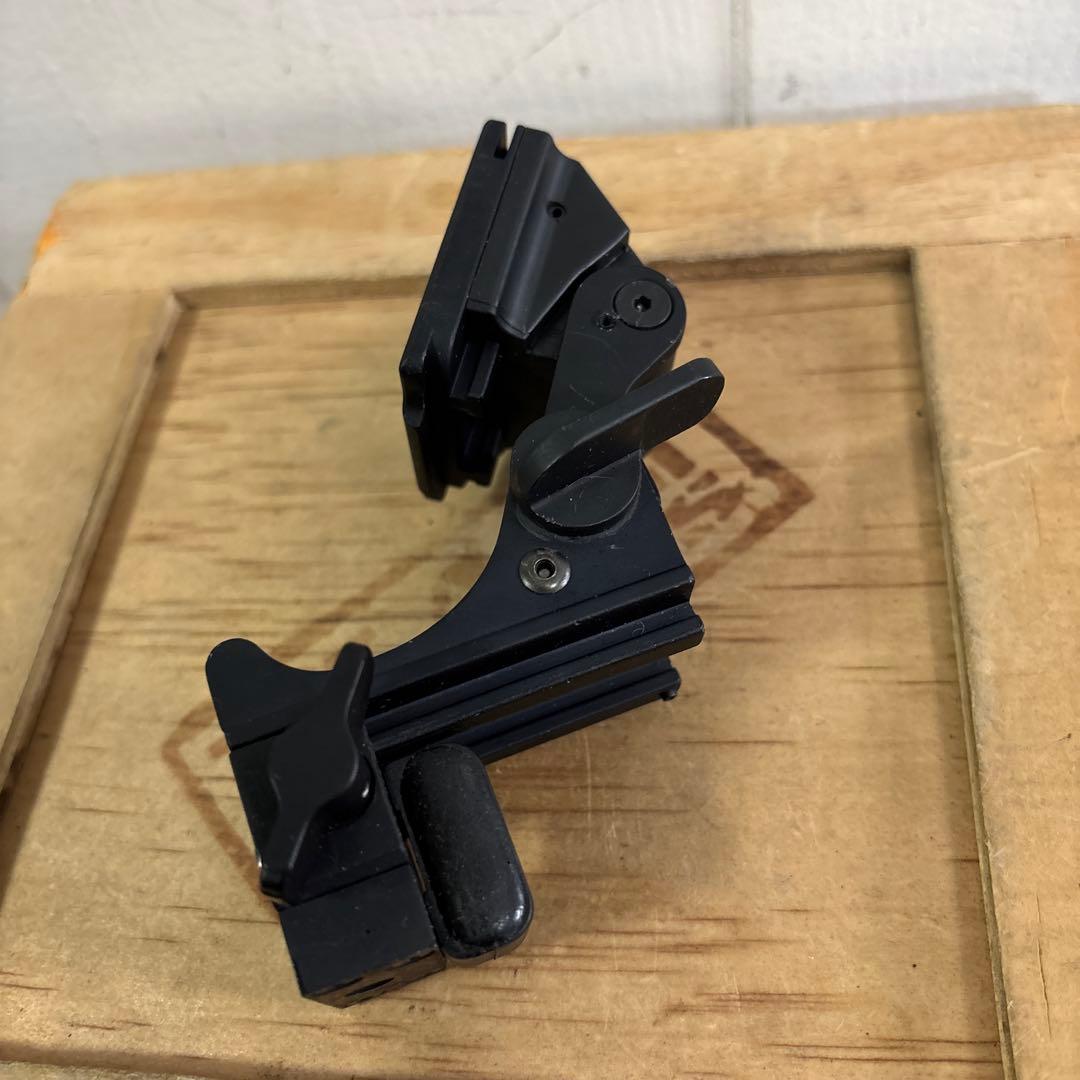 極美品　米軍　実物　Norotos RHINOⅡ ナイトビジョンマウント　⑫