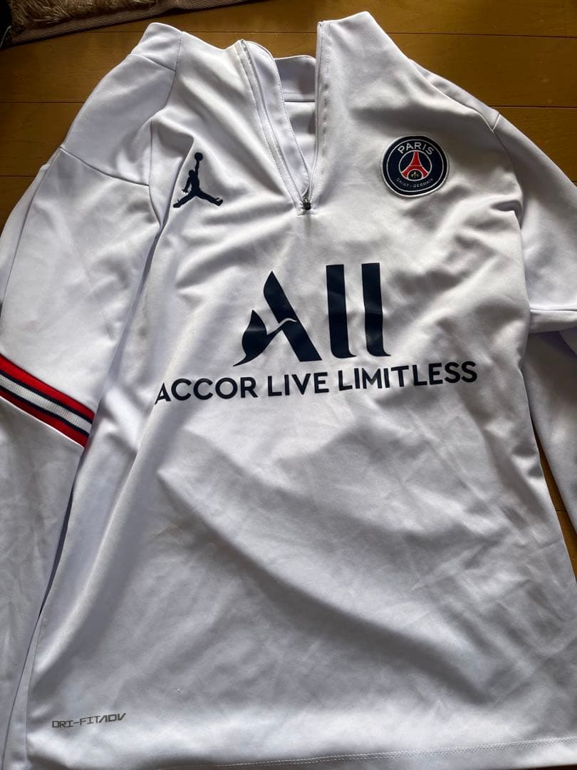 Jordan Paris Saint-Germain 長袖ジャージ