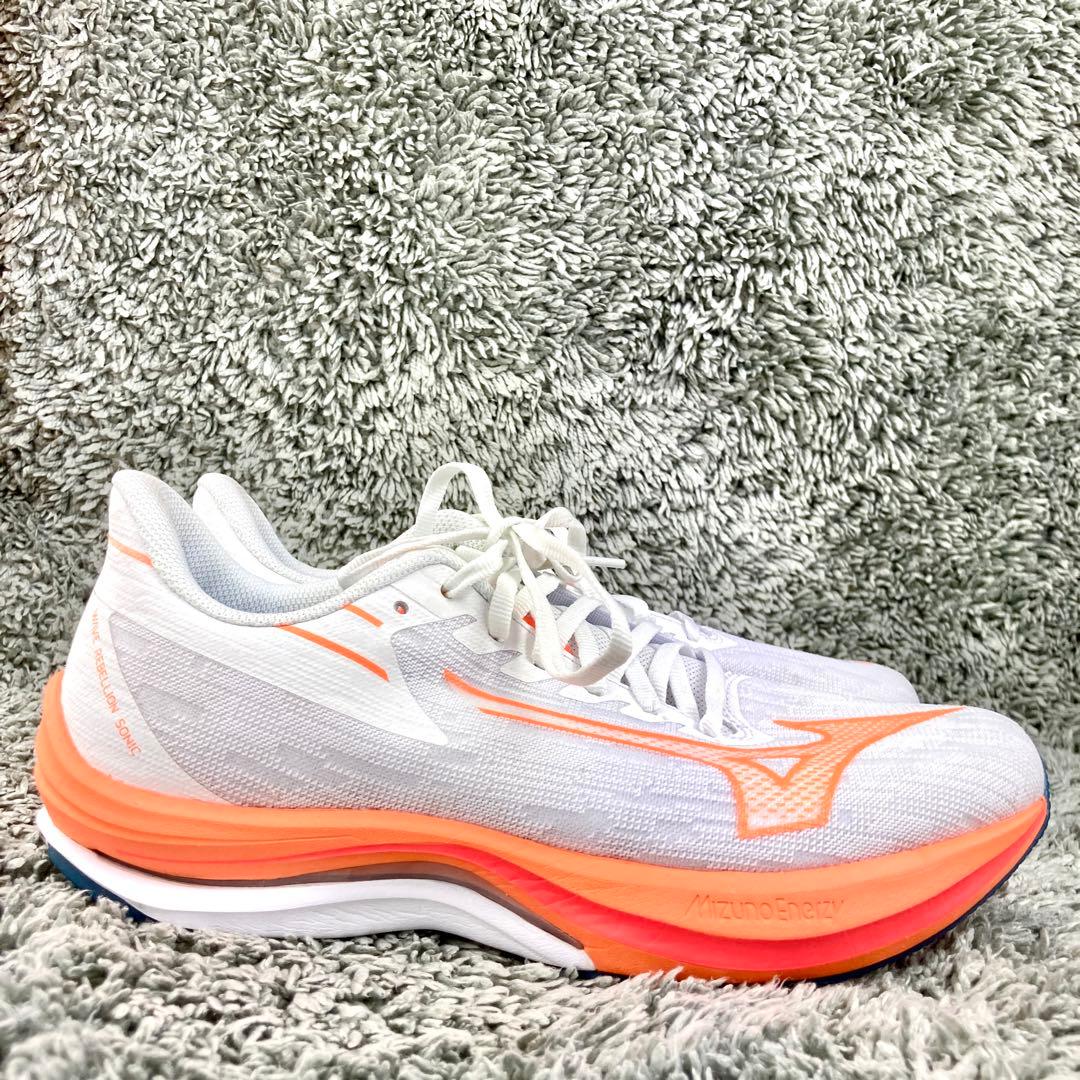 ✨極美品✨ミズノ　ランニングシューズ　ウエーブリベリオンソニック